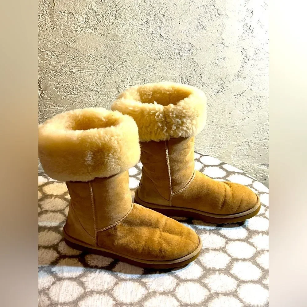 UGG Australia Tan Shearling Boots